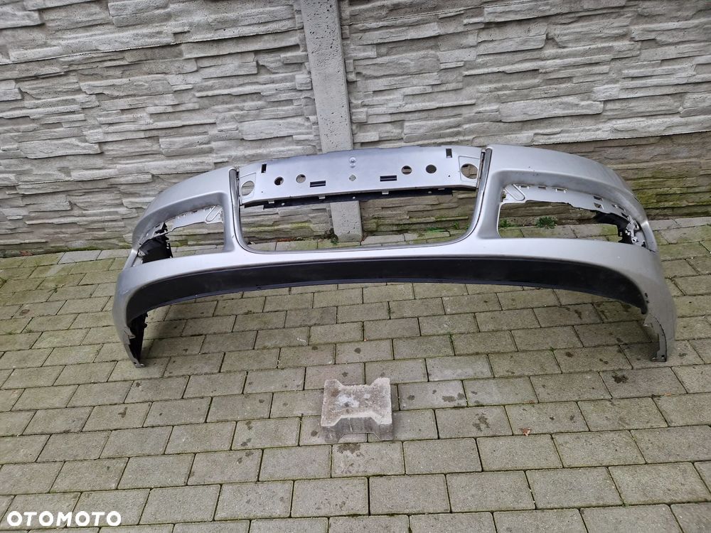 Zderzak Renault Laguna 3 III lift na led - 5