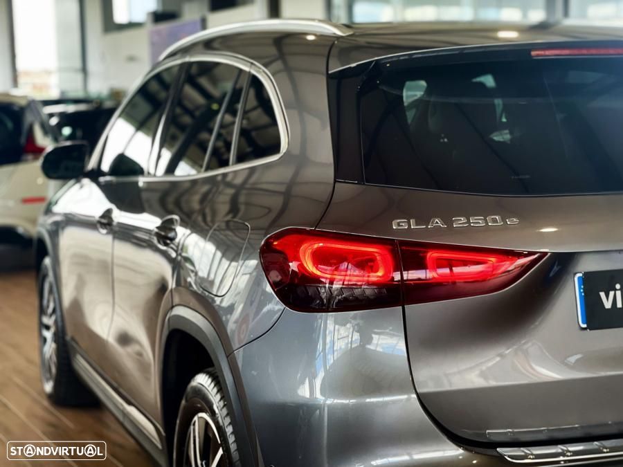 Mercedes-Benz GLA 250 e 8G-DCT Progressive - 9
