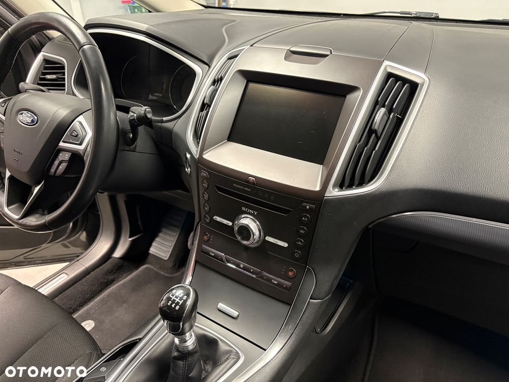 Ford S-Max 2.0 TDCi Trend - 14