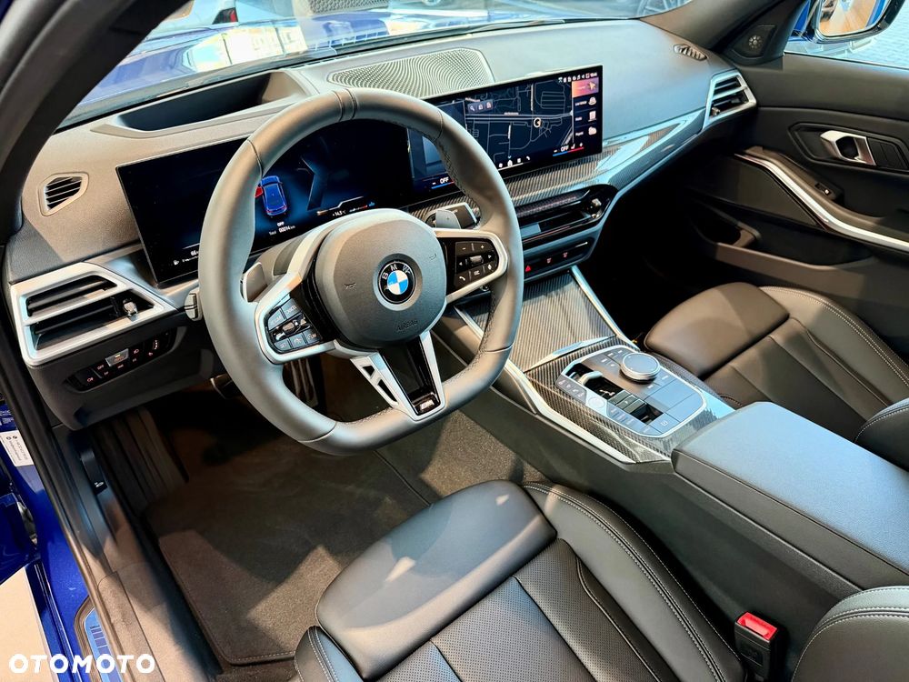 BMW Seria 3 330i xDrive M Sport - 14