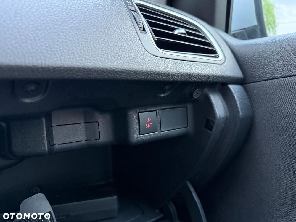 Volkswagen Polo - 28