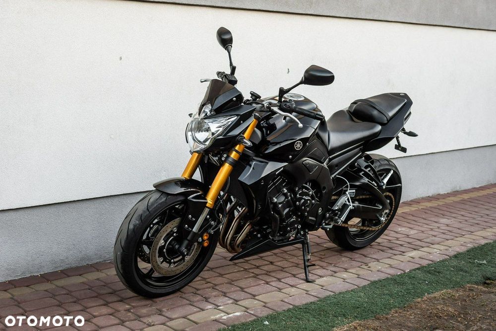 Yamaha FZ - 7