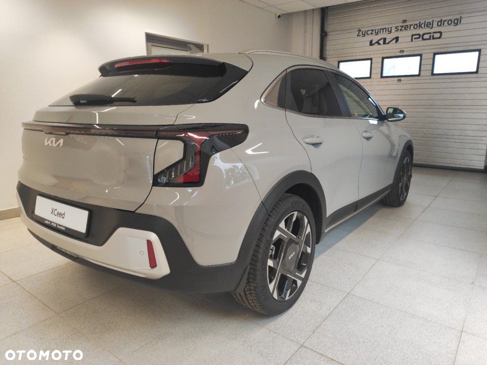 Kia XCeed - 4