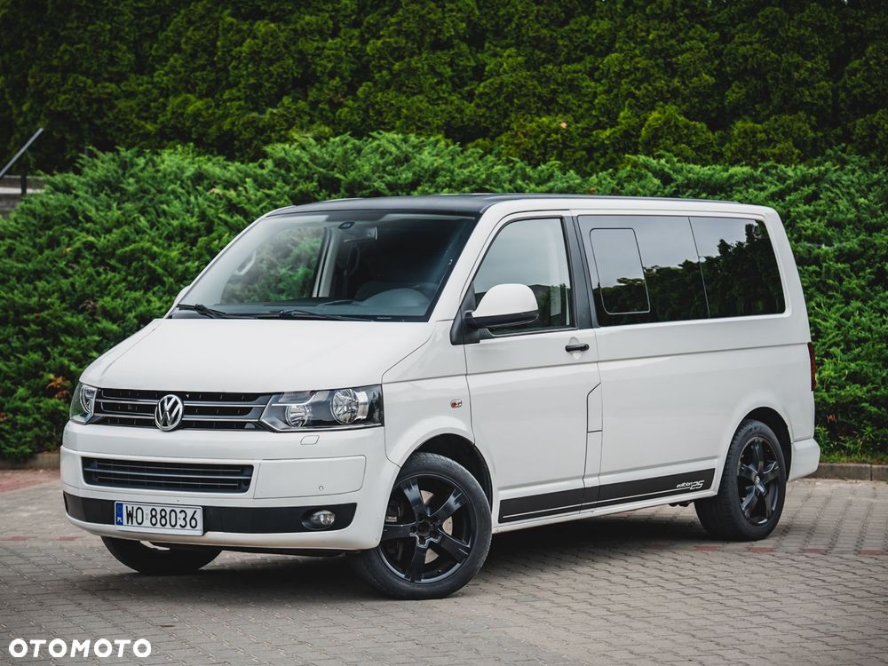 Volkswagen Multivan - 1