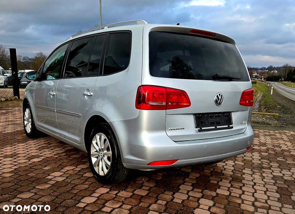 Volkswagen Touran 2.0 TDI DPF BlueMotion Technology DSG Life - 3