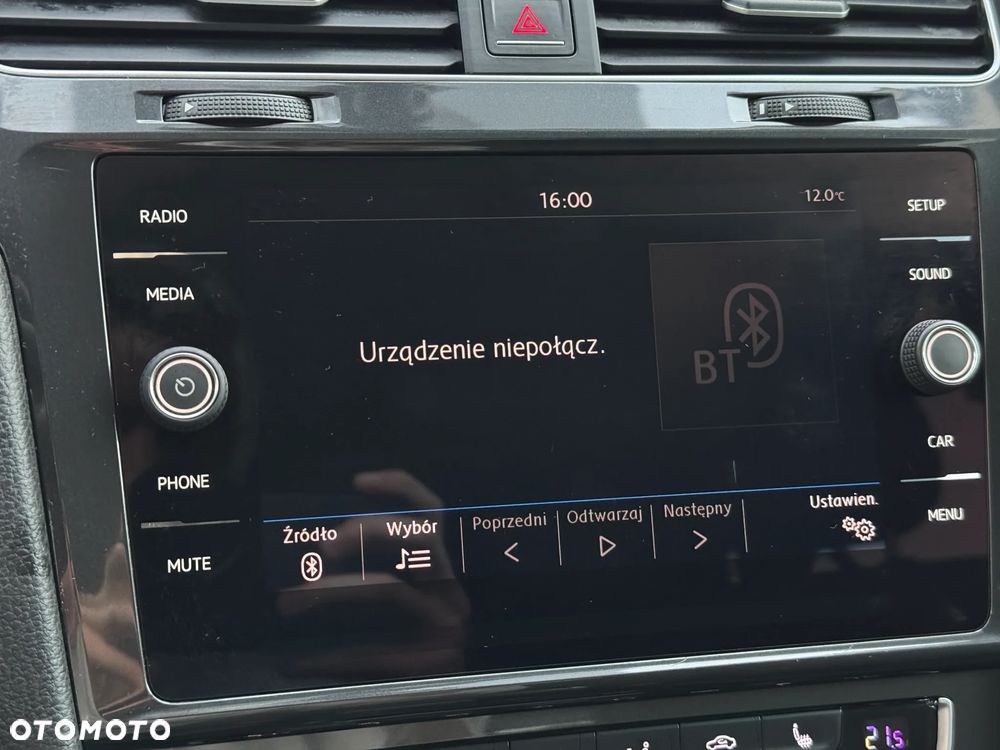 Volkswagen Golf 1.4 TSI BMT Comfortline - 34