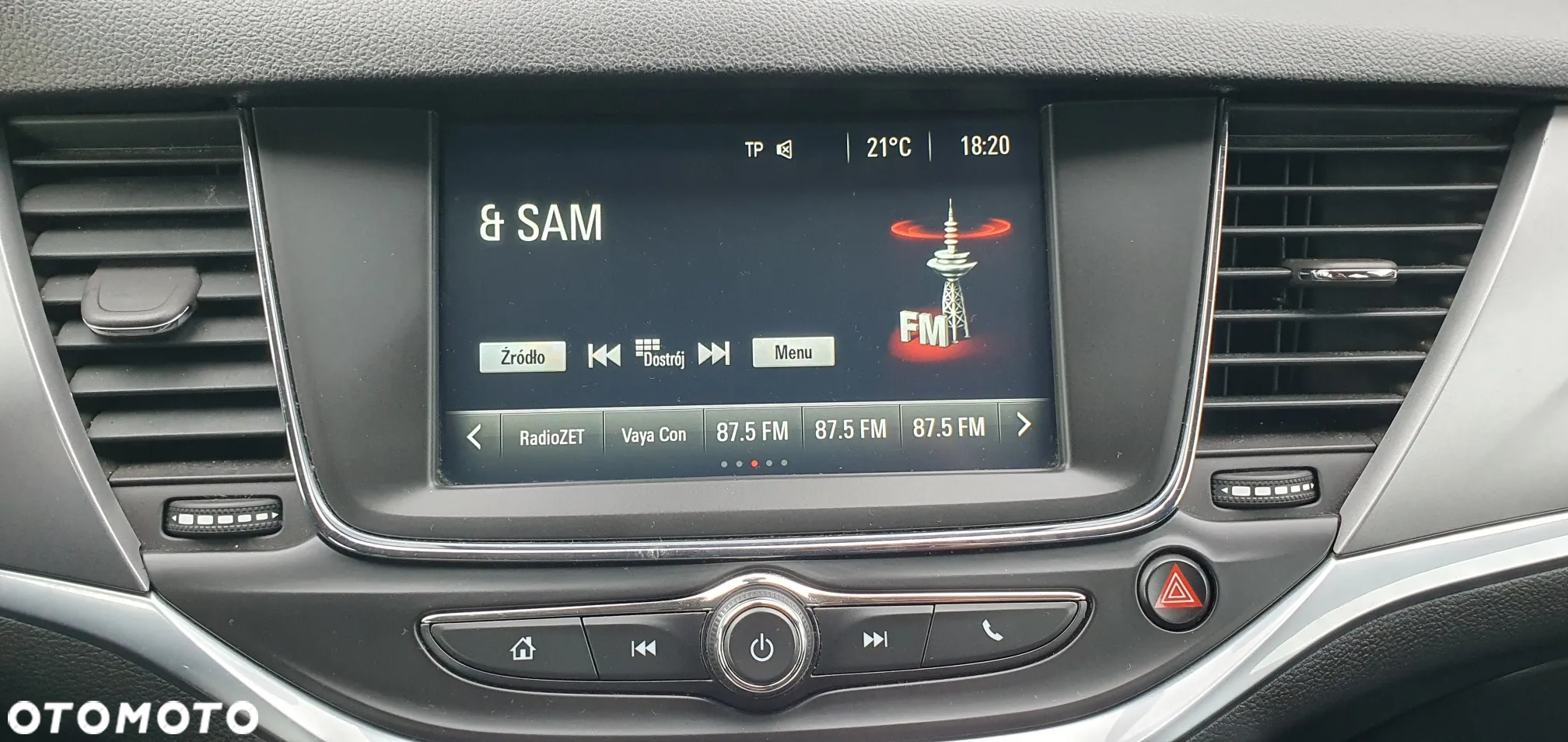 Opel Astra IV 1.6 CDTI Essentia - 21