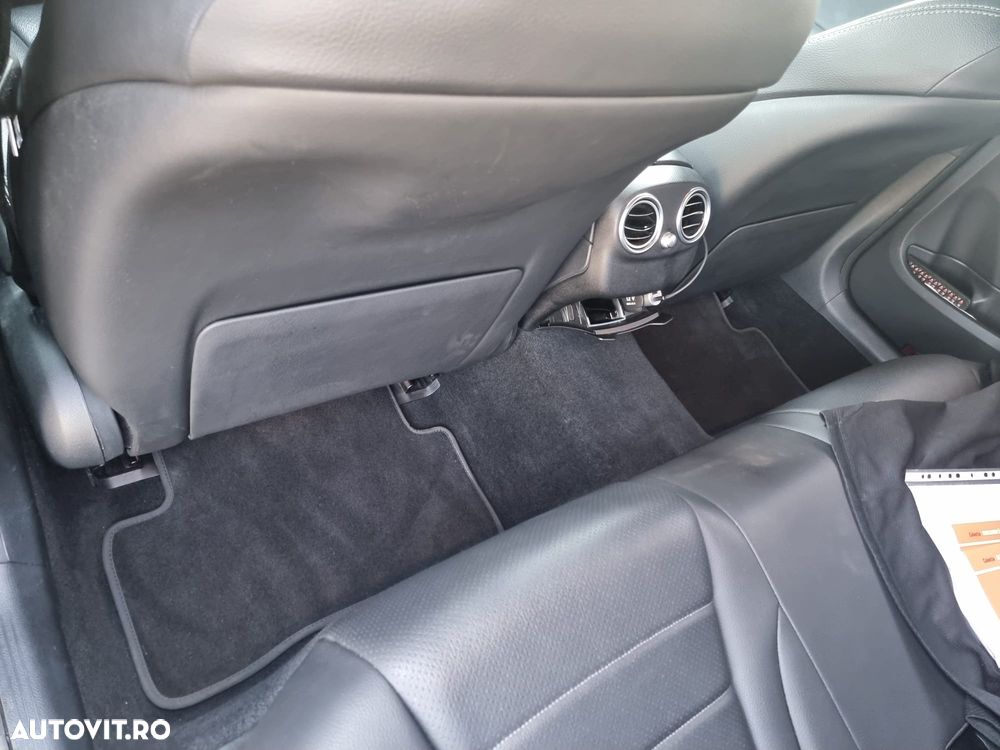 Mercedes-Benz C 220 d 4MATIC Aut - 27