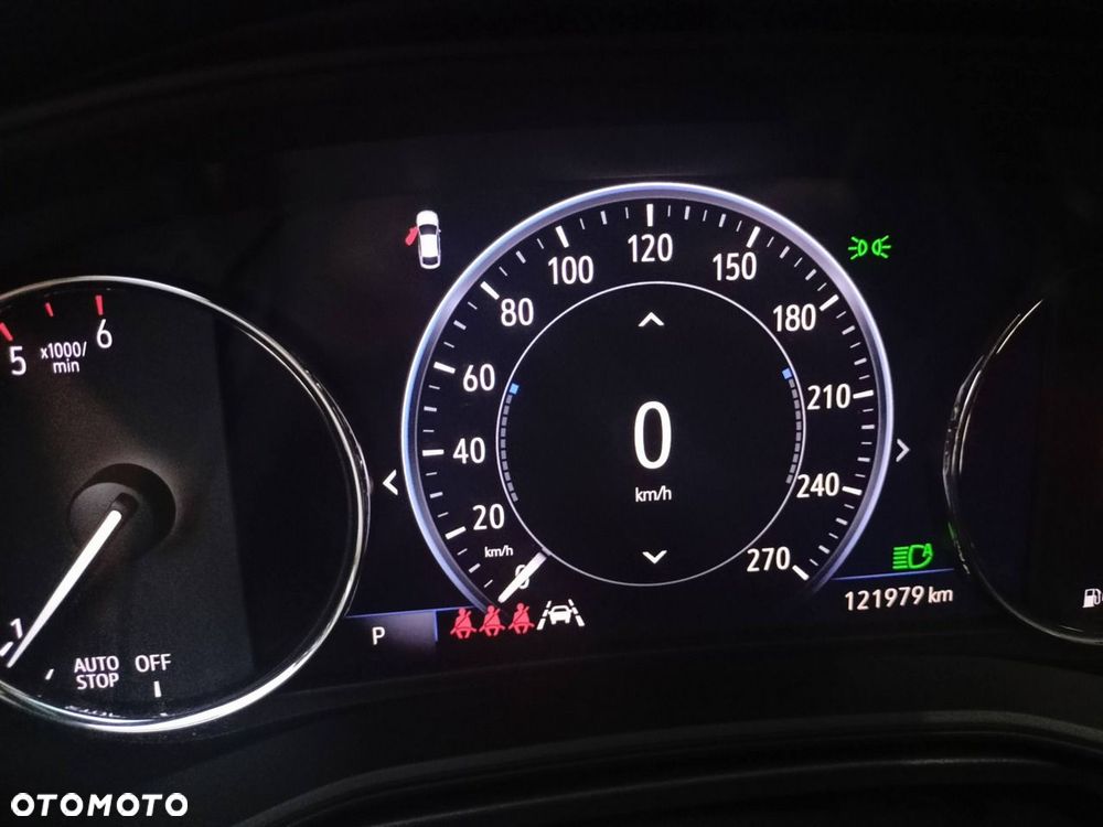 Opel Insignia - 26