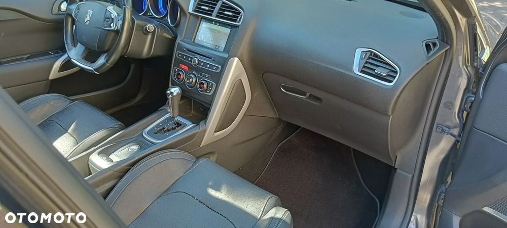 DS Automobiles DS 4 2015