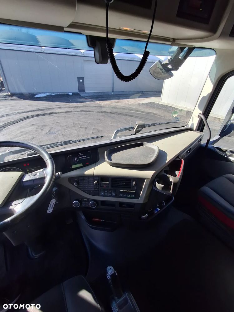 Używany Volvo FH 2017 - 236 160 PLN, 853 000 km - Otomoto.pl