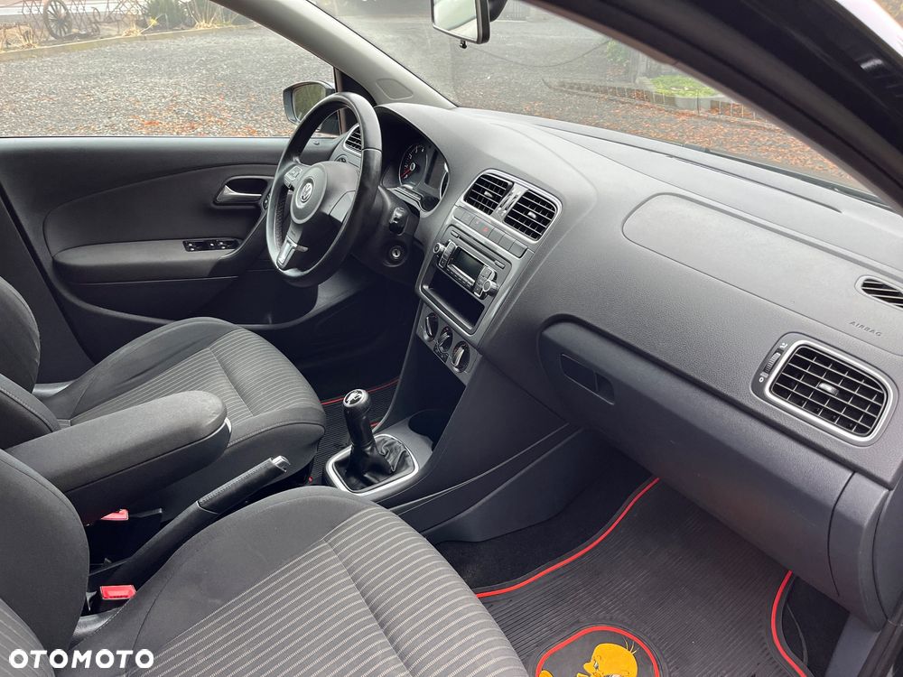 Volkswagen Polo 1.4 16V Comfortline - 16
