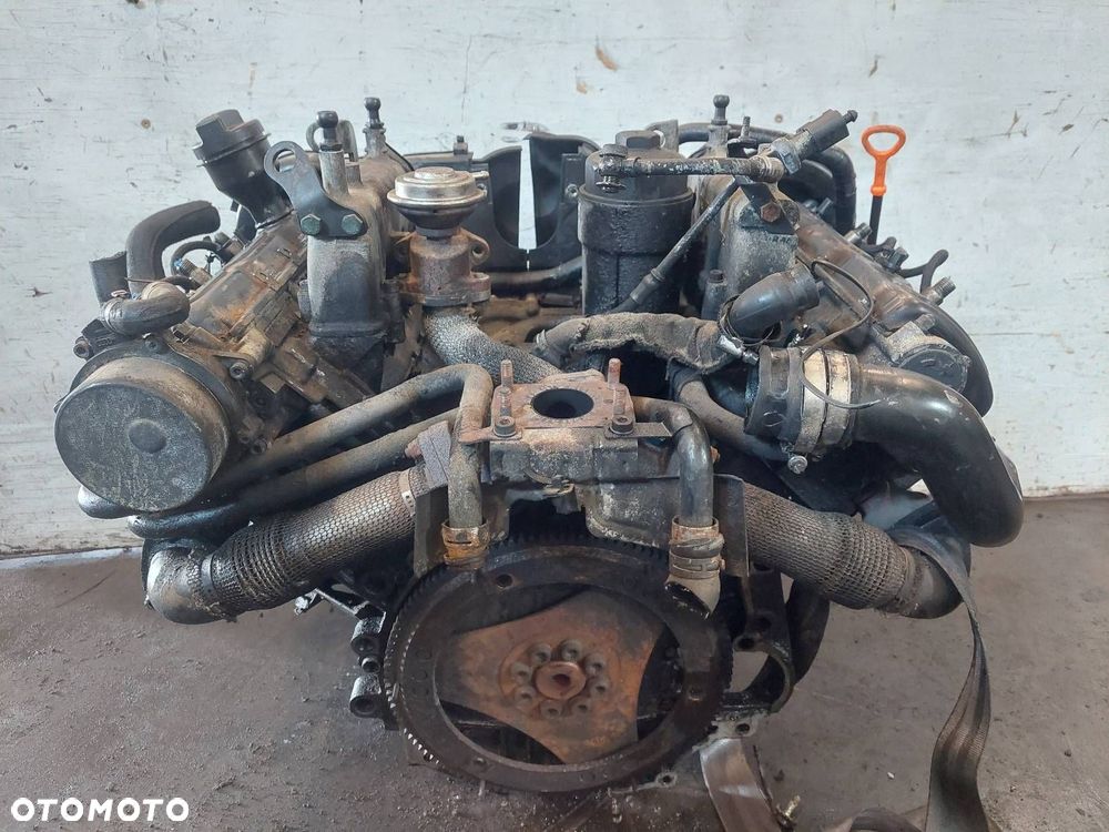 SILNIK DIESEL SŁUPEK + WTRYSKIWACZE AUDI A4 B6 2.5 TDI  AKE - 1