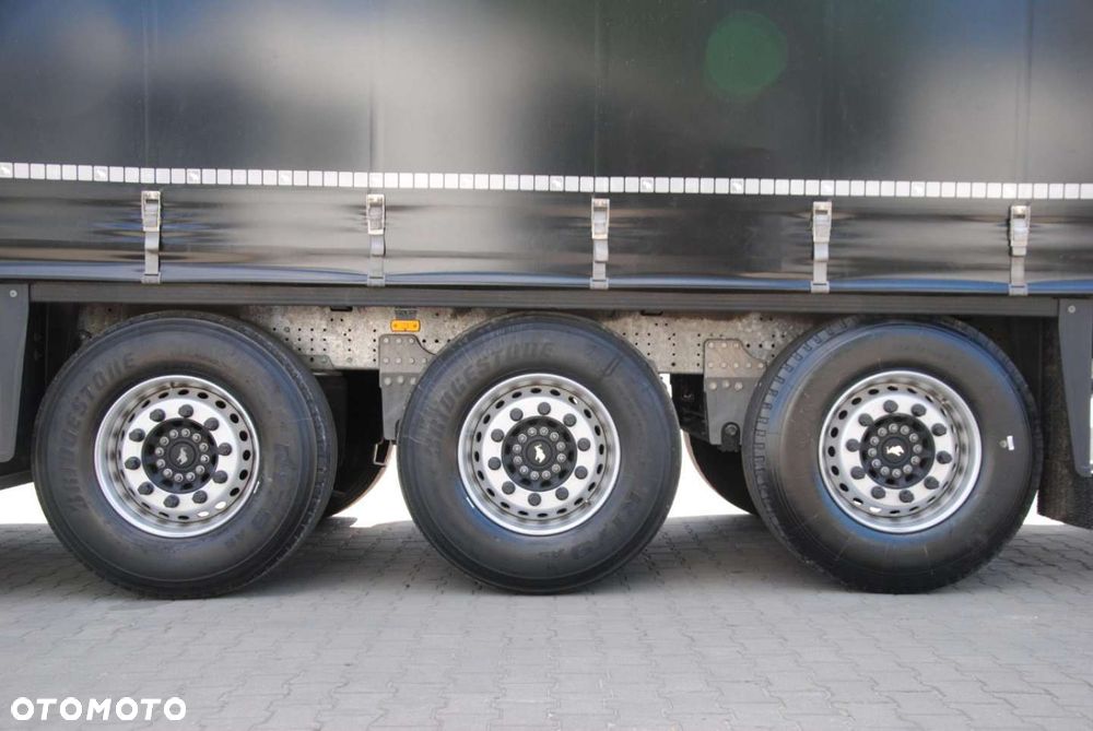 Schmitz Cargobull SCS kurtyna, podnoszona oś - 17
