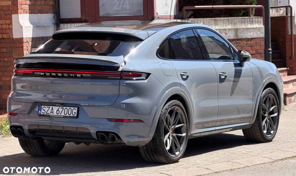 Porsche Cayenne Standard - 8