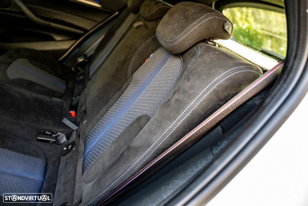 BMW X2 18 d xDrive Auto Pack M - 48