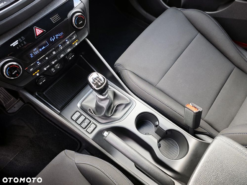 Hyundai Tucson blue 1.6 GDi 2WD Passion - 16