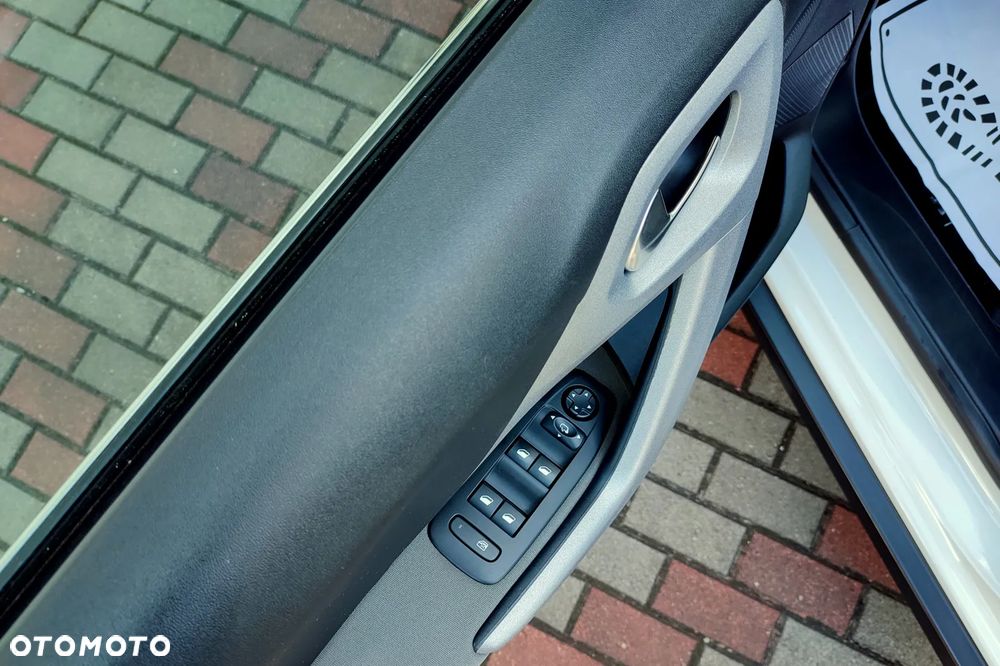 Peugeot 2008 PureTech 110 Stop&Start Crossway - 22
