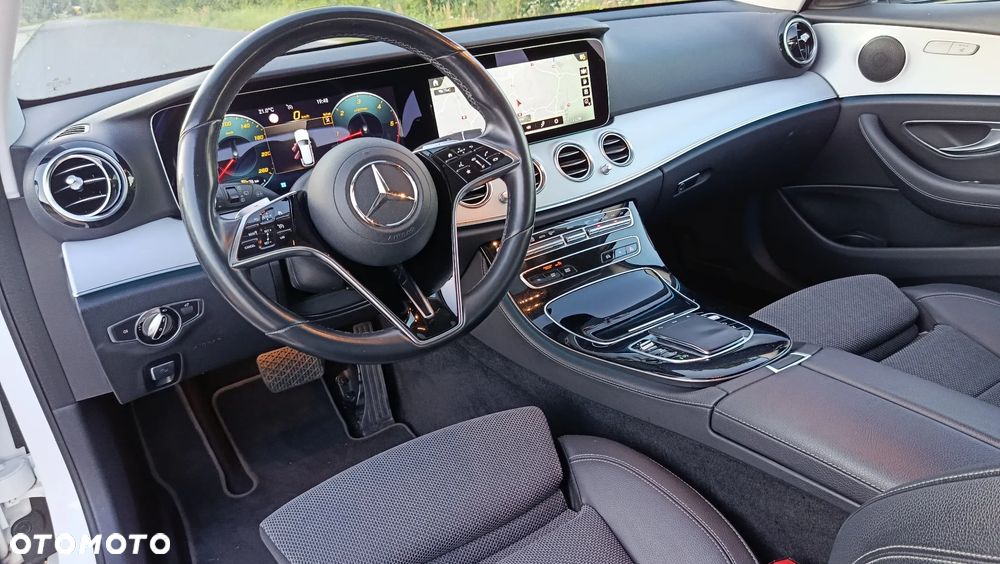 Mercedes-Benz Klasa E 220 d 9G-TRONIC - 18