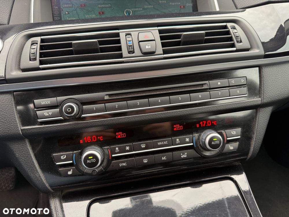 BMW Seria 5 520d Sport-Aut - 12