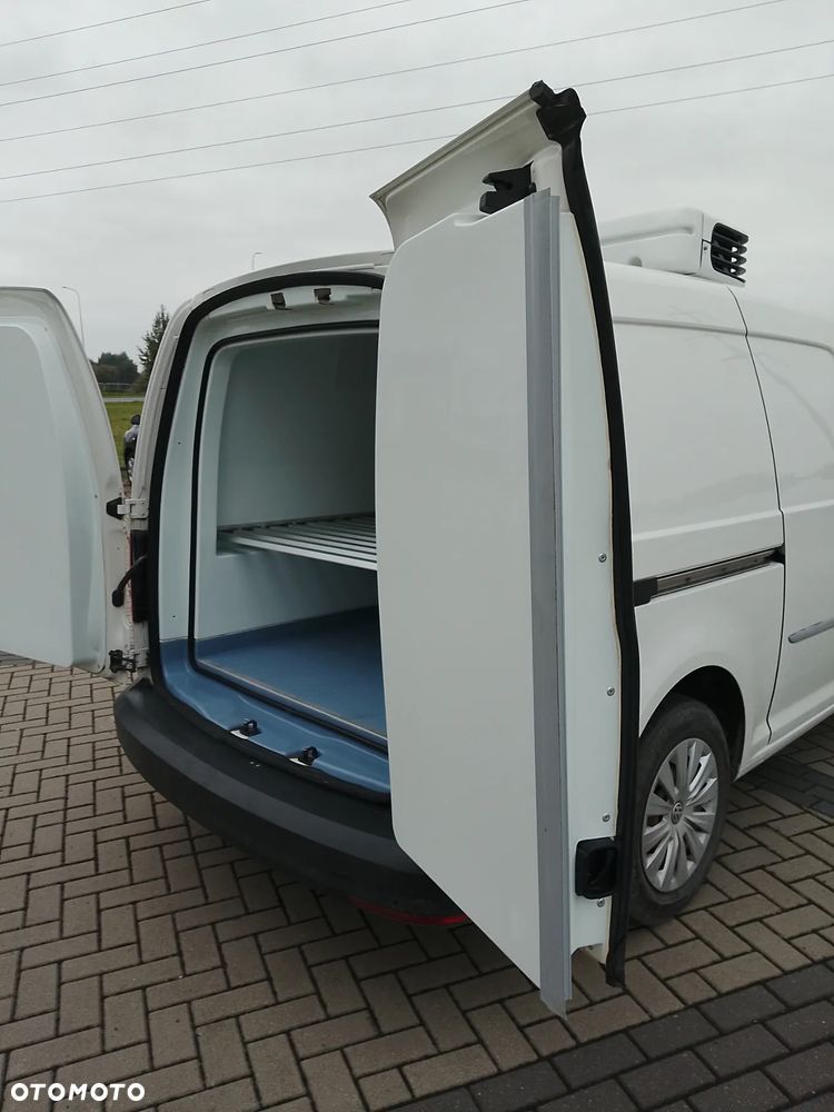Volkswagen Caddy L2 Maxi Long Izoterma Chłodnia Mroźnia 220V do lodów minus 20 grzanie - 24