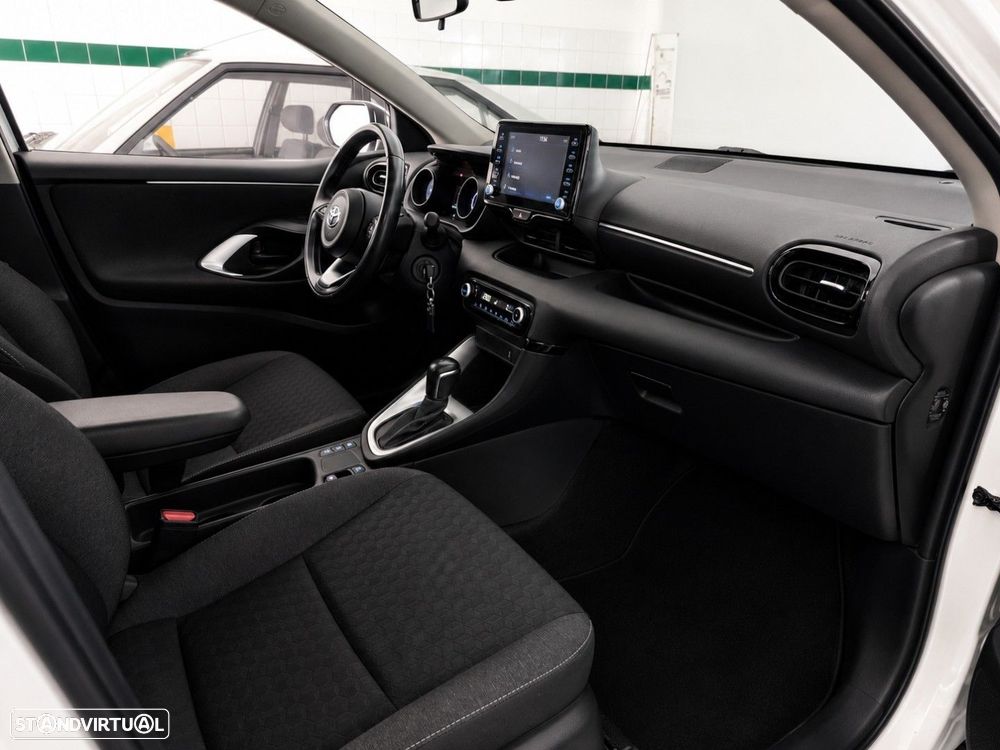 Toyota Yaris 1.5 HDF Exclusive - 10