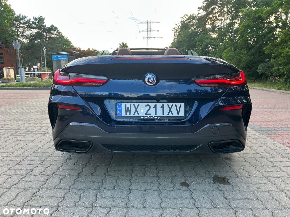 BMW Seria 8 - 8