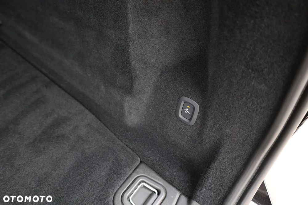 Volvo XC 60 T8 AWD Polestar Engineered - 30