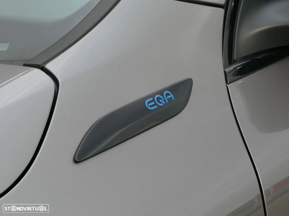 Mercedes-Benz EQA 250 AMG Line - 11