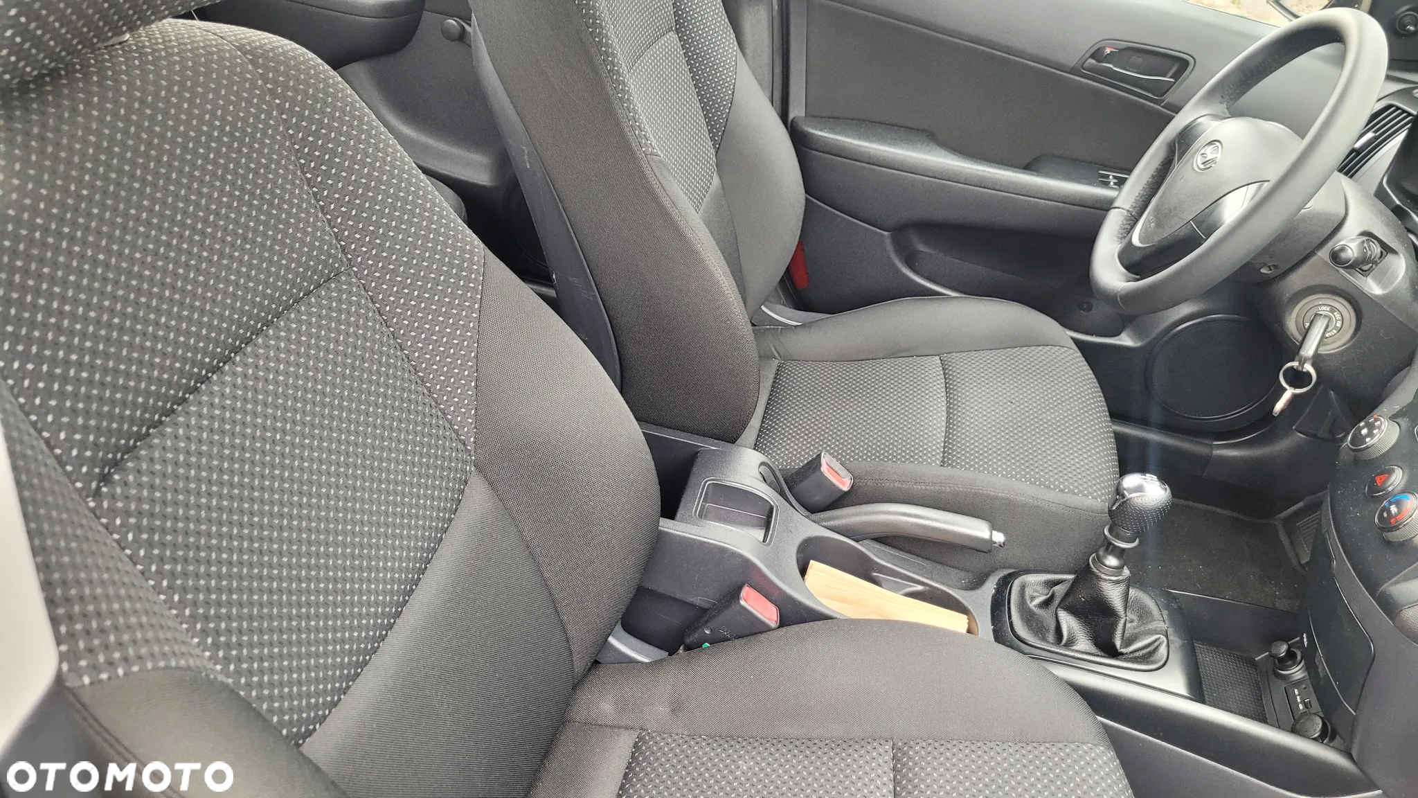 Hyundai i30 i30cw 1.6 Edition Plus - 17