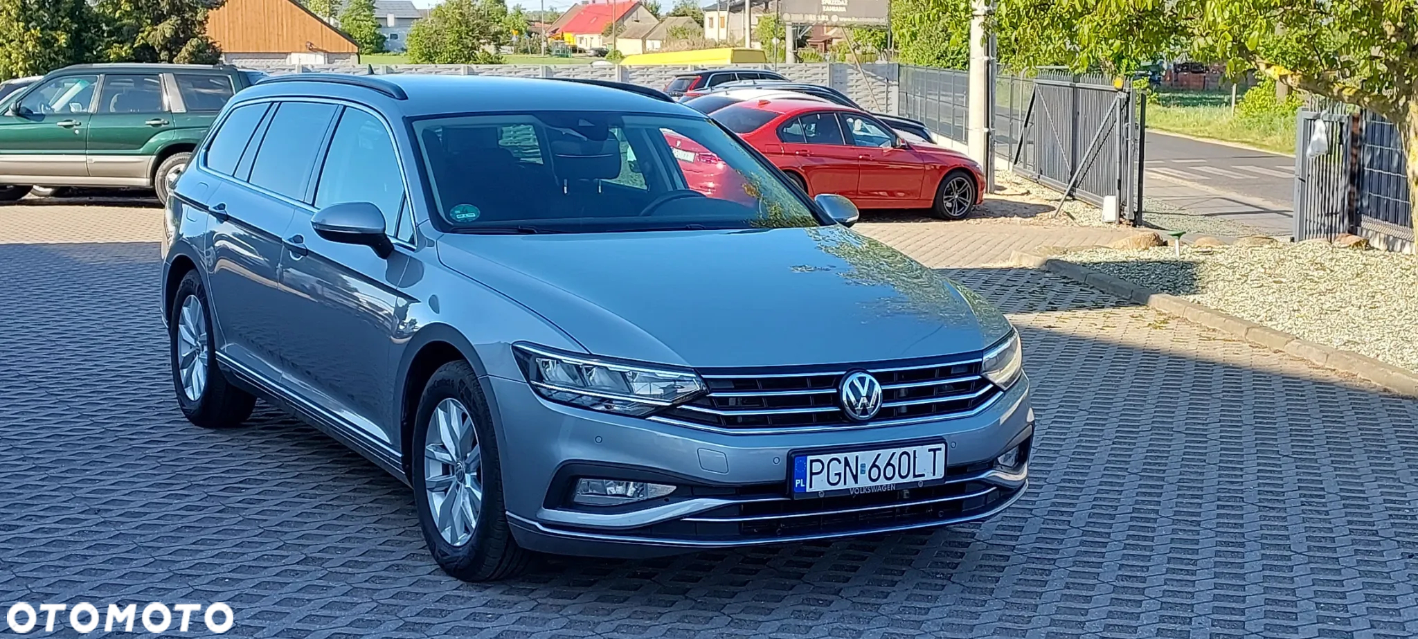 Volkswagen Passat - 25