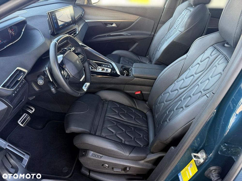 Peugeot 5008 - 16