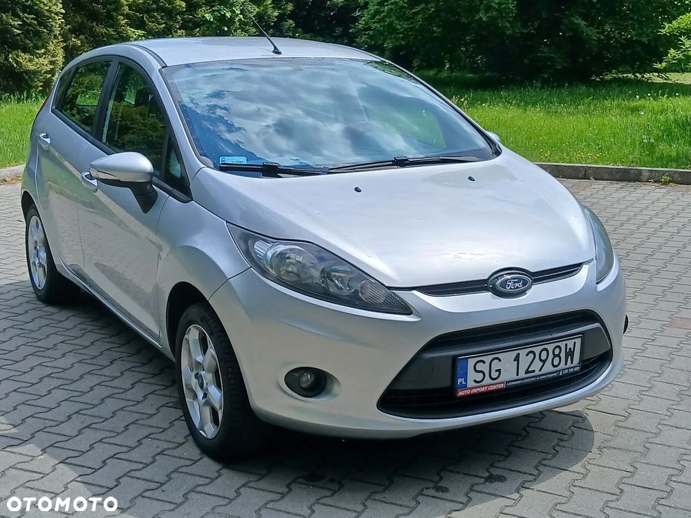 Ford Fiesta 1.25 Silver X (Ambiente) - 33