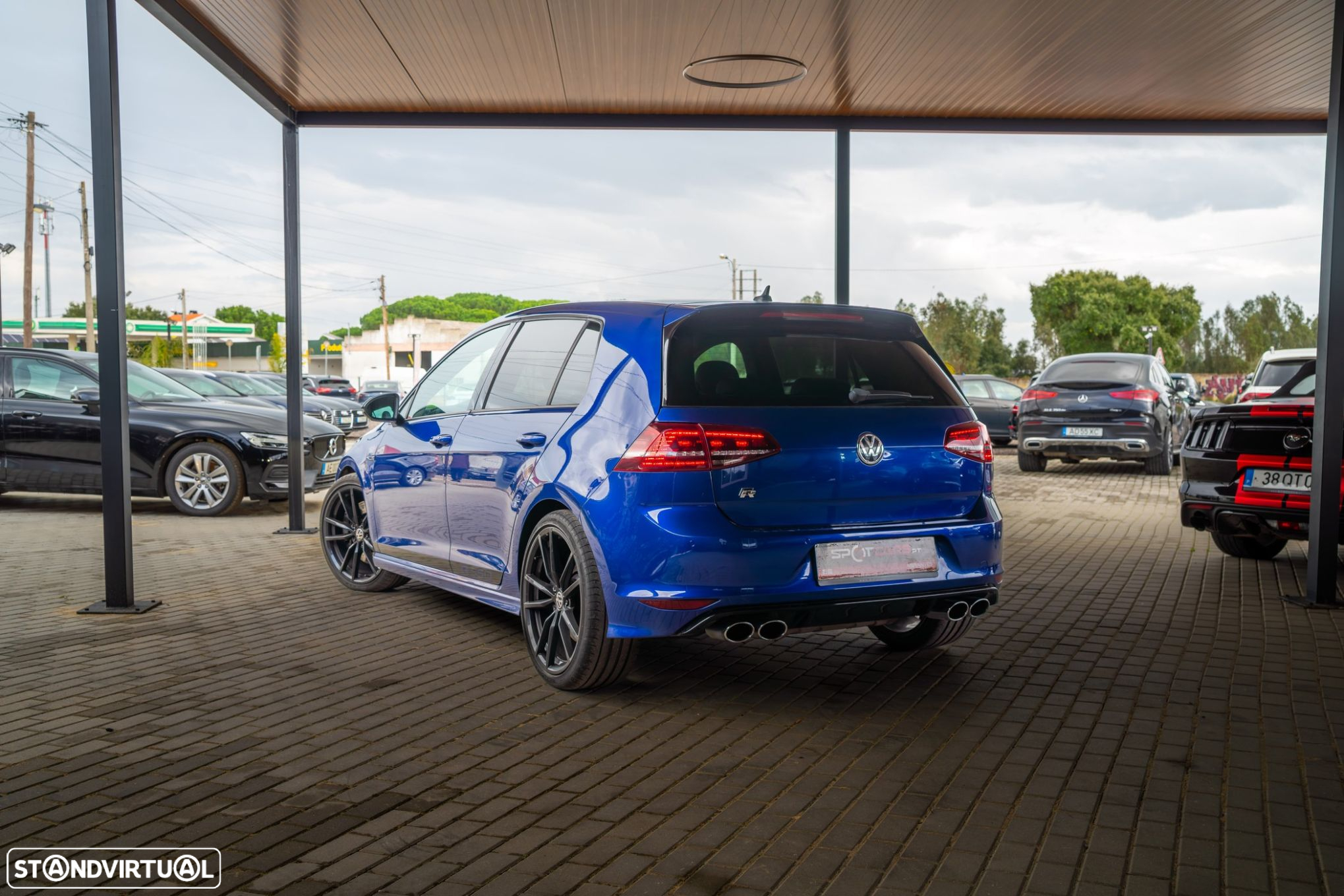 VW Golf R 2.0 TSI OPF 4Motion DSG - 4