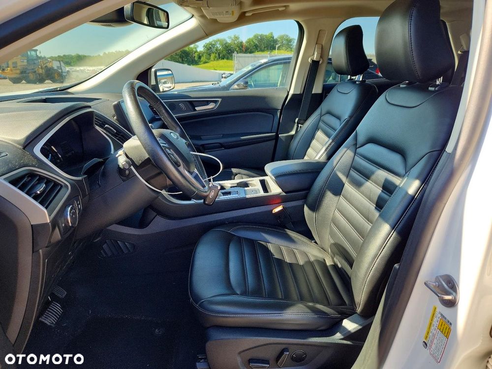 Ford Edge 2.0 EcoBlue Twin-Turbo 4WD Titanium - 7
