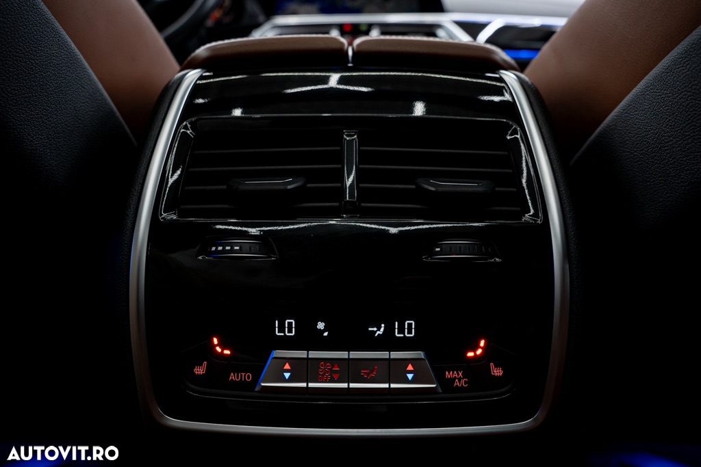 BMW X5 M M50d - 17