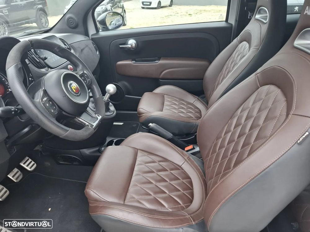 Abarth 695 - 12
