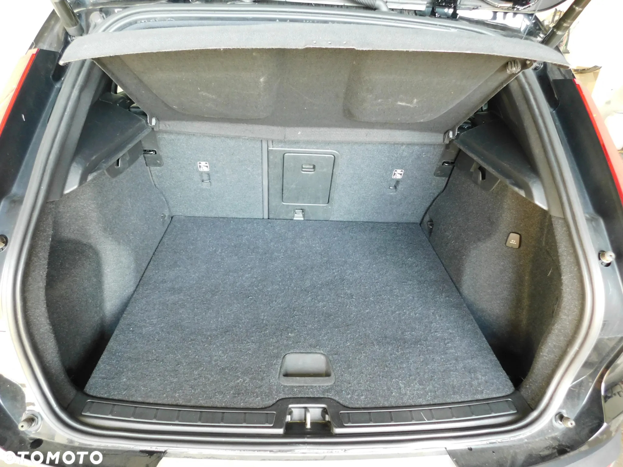 Volvo XC 40 T4 Plug-In Hybrid Inscription - 19