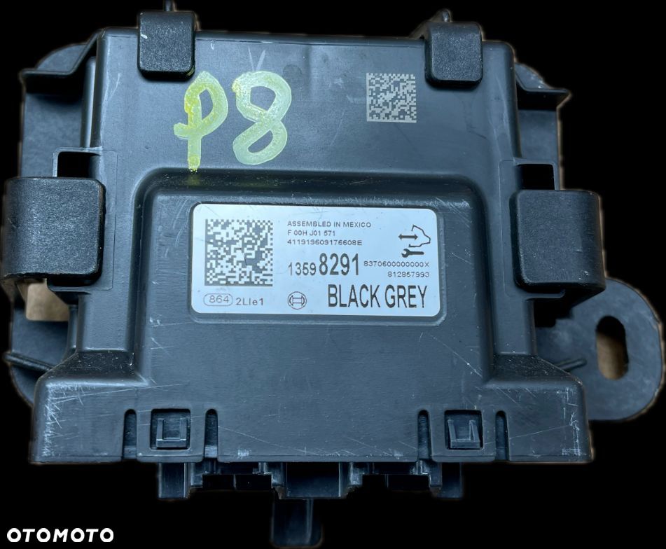 P8 GMC YUKON XL DENALI IV 2015 - MODUŁ STEROWNIK NETWORK GATEWAY 13598291 - 1