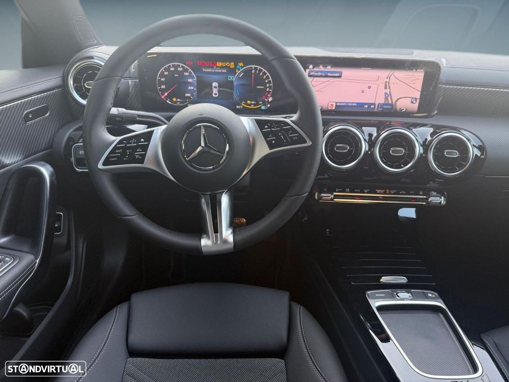 Mercedes-Benz CLA 250 e - 13