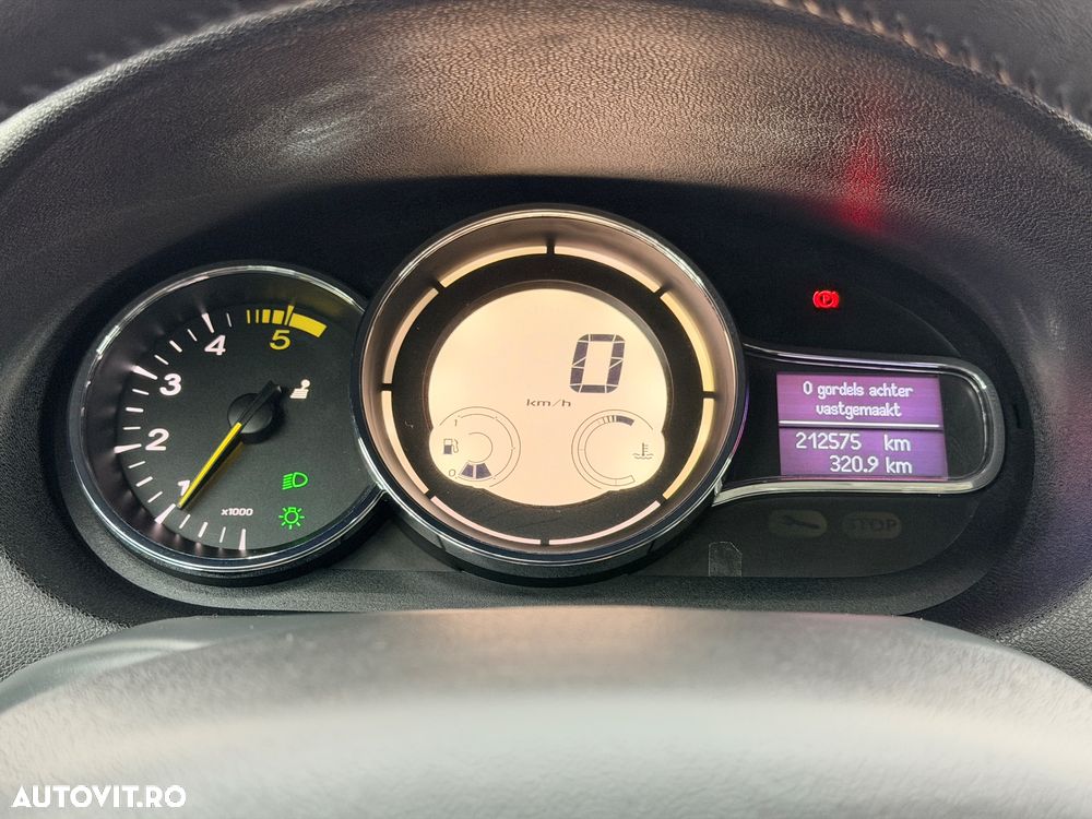 Renault Megane dCi 110 FAP LIMITED - 26