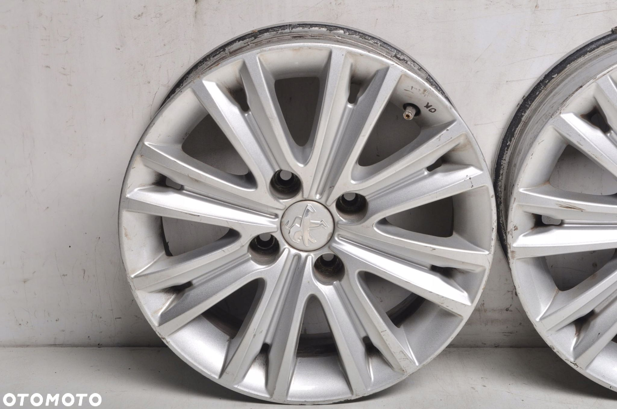 PEUGEOT FELGI ALUMINIOWE R15" 6J 4X108 ET23 9677376177 - 2
