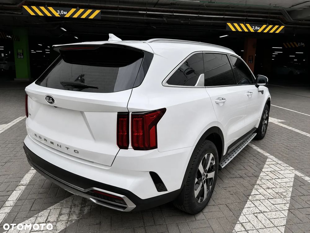 Kia Sorento 2.2 CRDi DCT8 AWD Platinum - 5