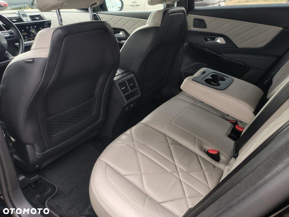 DS Automobiles DS 7 Crossback - 16