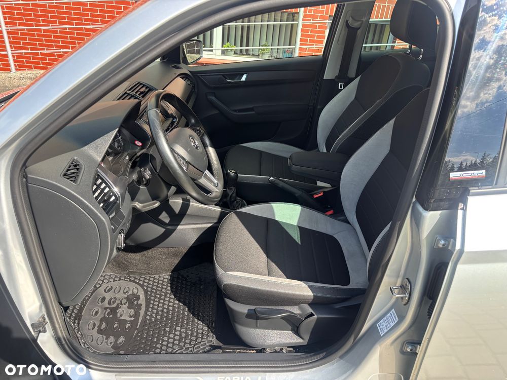 Skoda Fabia 1.0 MPI Joy - 17