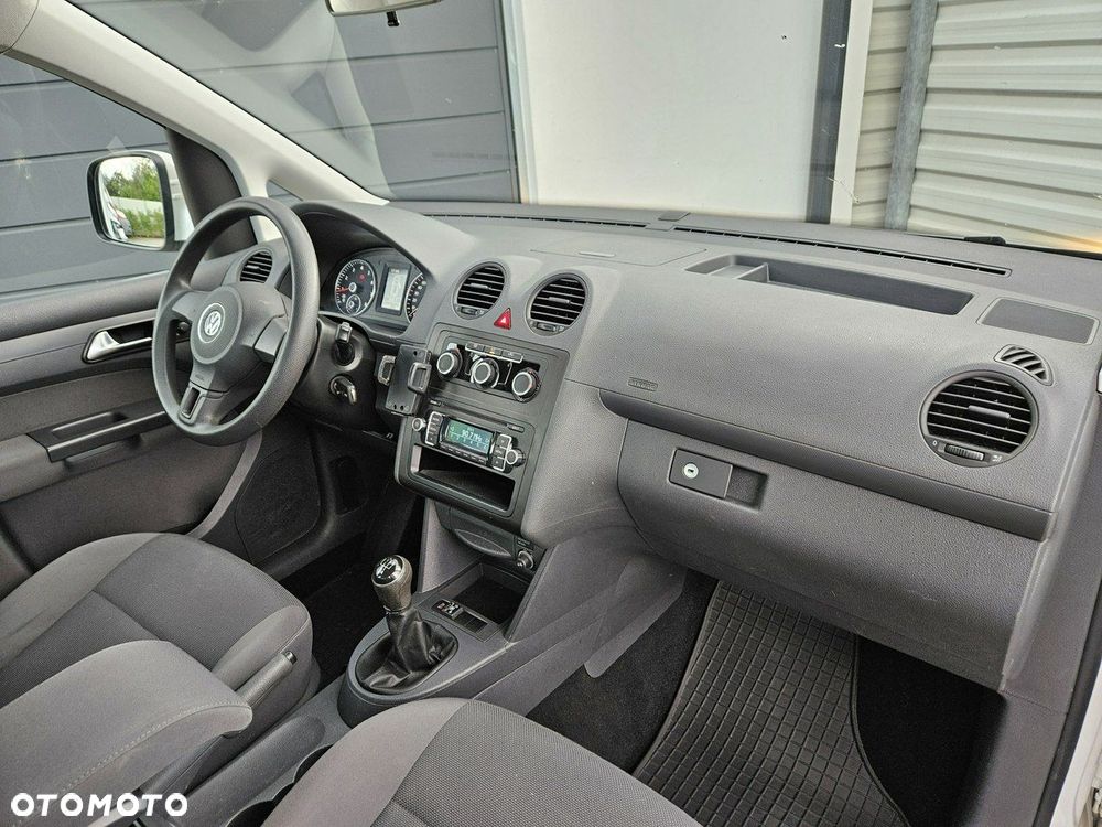 Volkswagen Caddy - 29