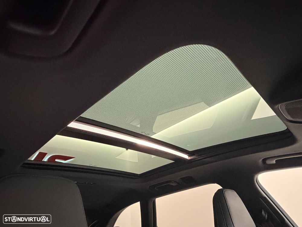 Audi RS4 Avant quattro tiptronic - 25