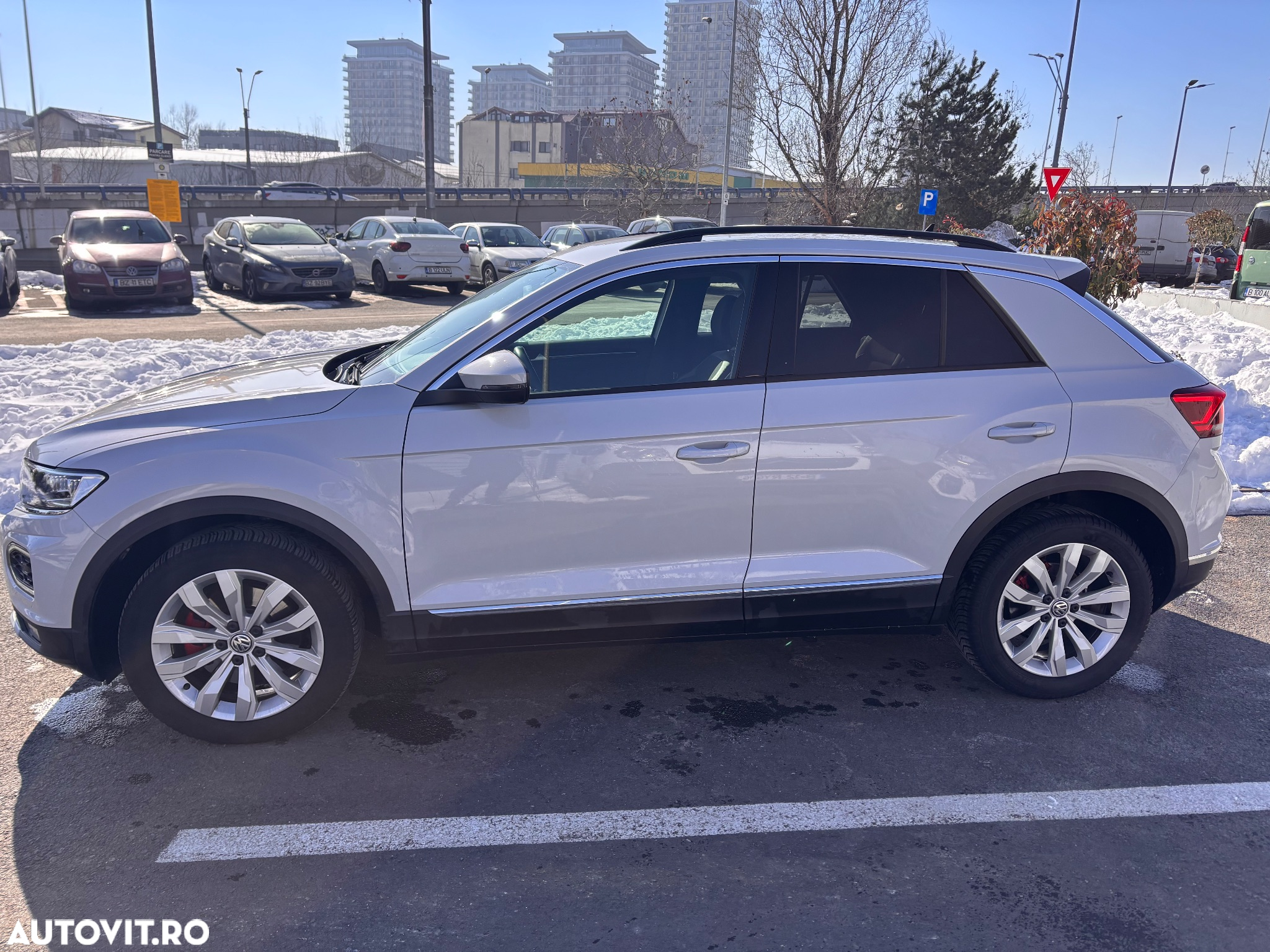 Volkswagen T-ROC 1.5 TSI DSG Sport - 17