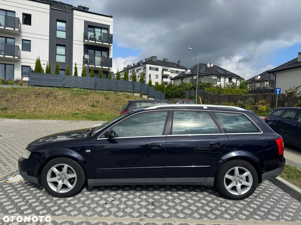 Audi A4 Avant - 5