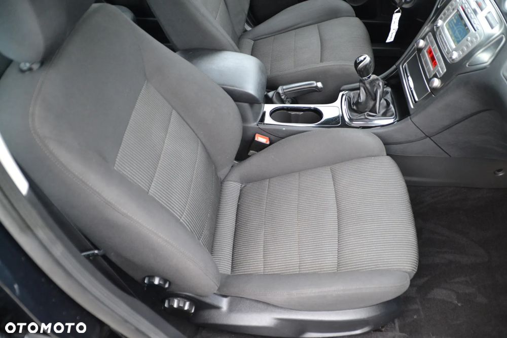 Ford Mondeo 2.0 Viva Titanium - 33